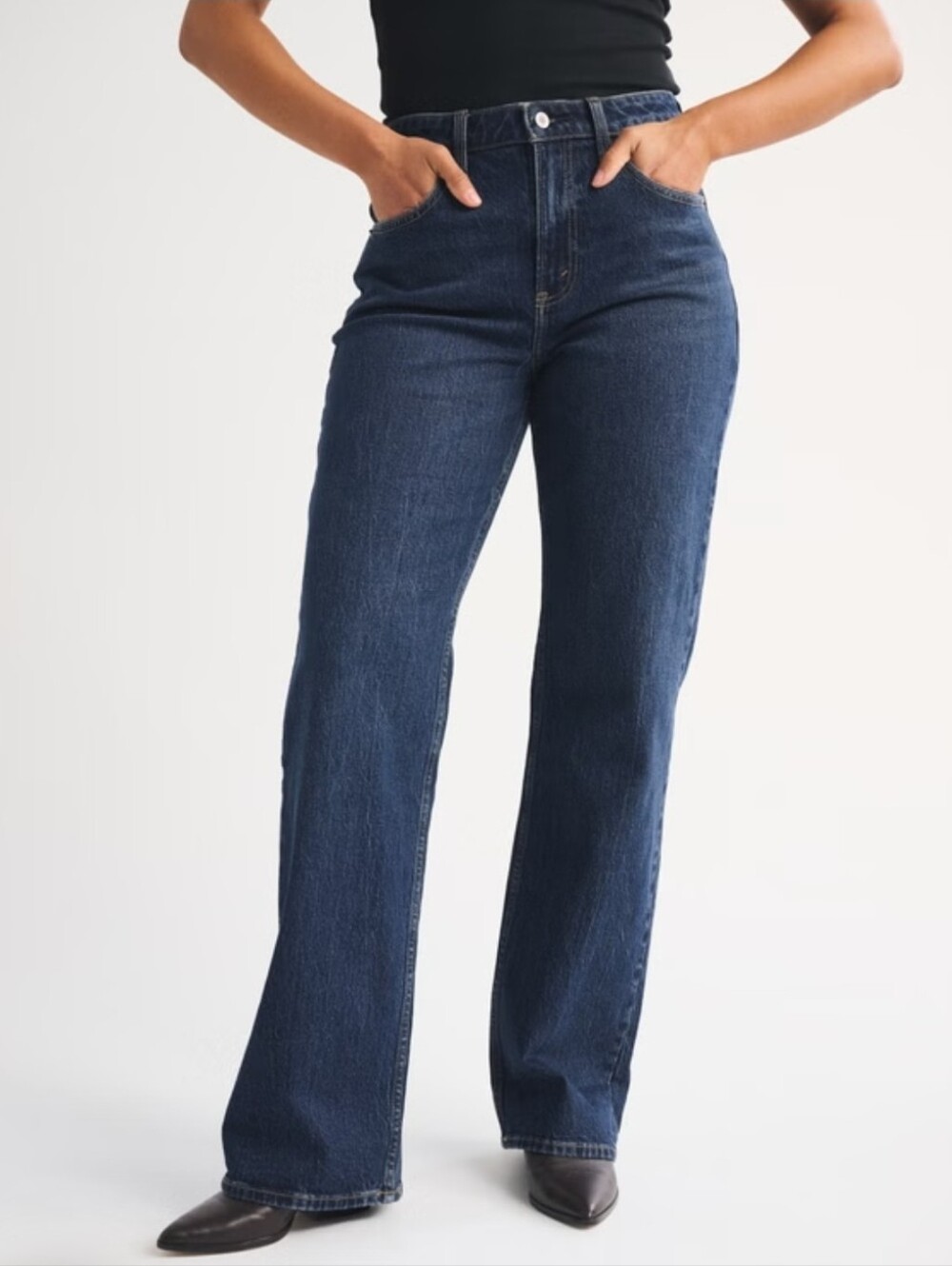 Abercrombie & Fitch Curve Love High Rise 90s Relaxed Jeans Medium Wash 27 4R